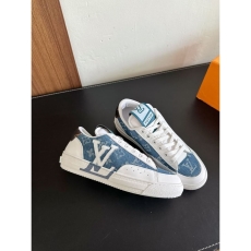 Louis Vuitton Low Shoes